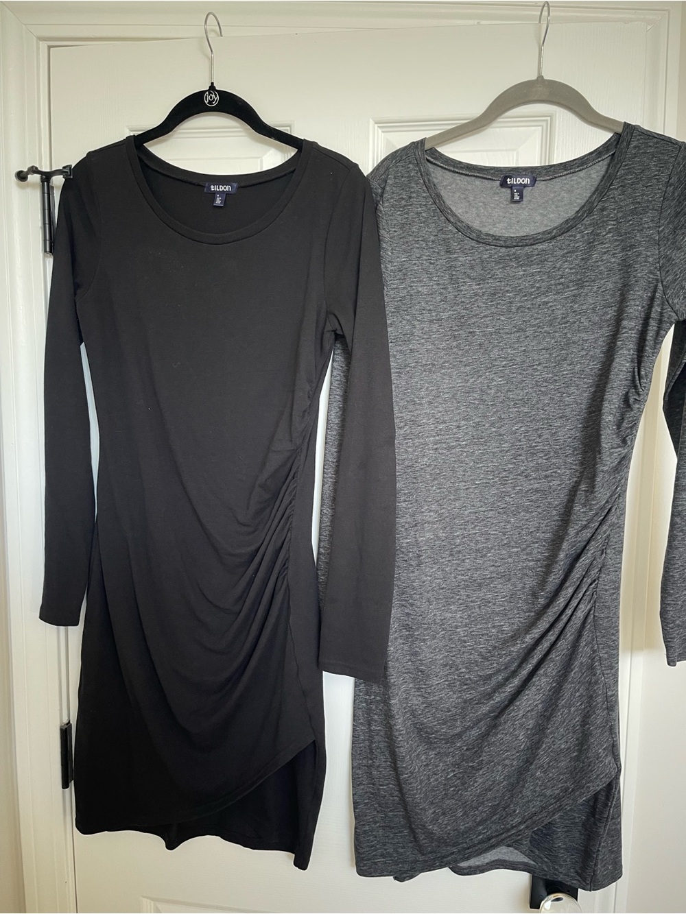 Tildon Long Sleeve Ruched Side Dress in Black and Heather Gray